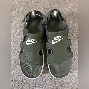 Nike Owaysis sandals